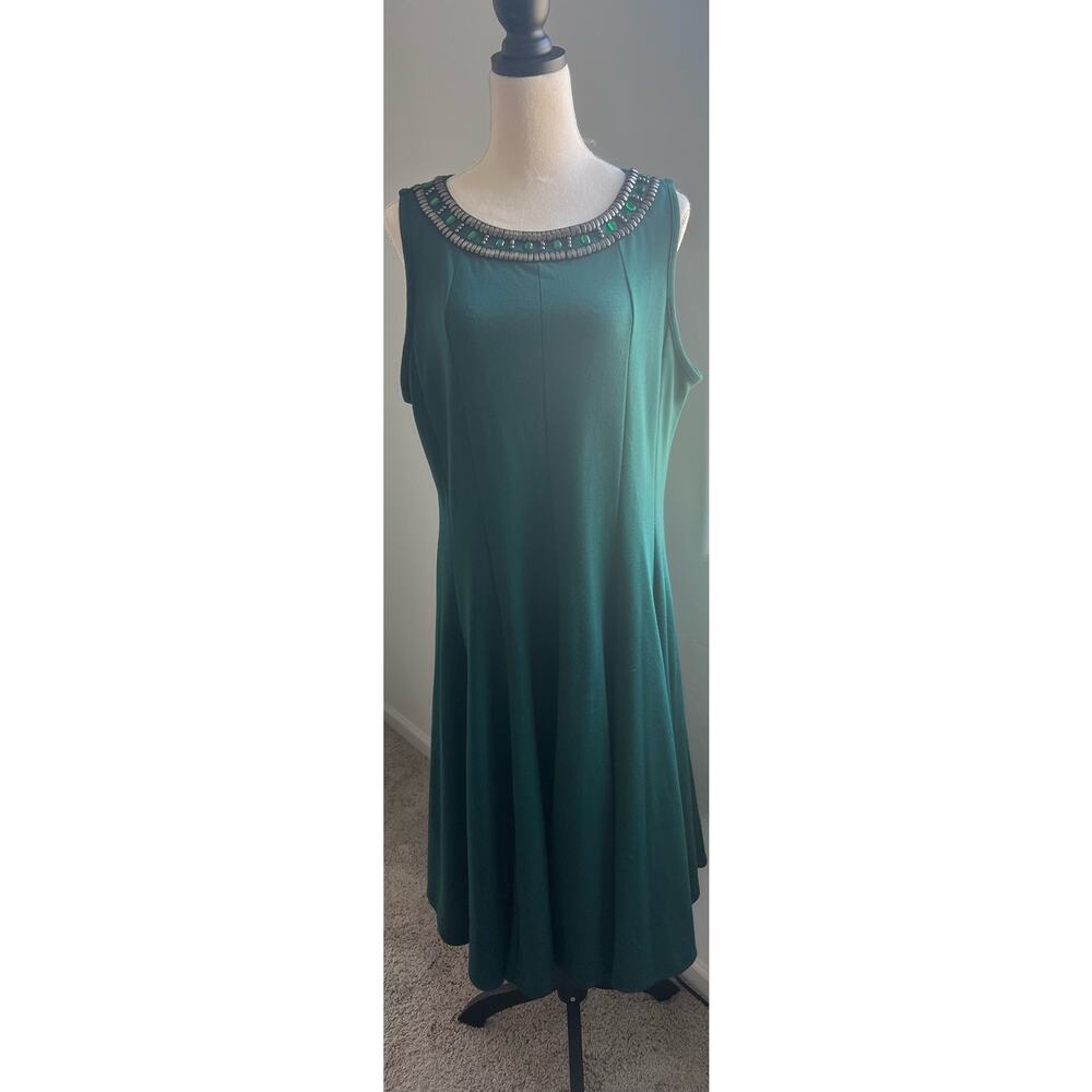 HAANI Women's Forest Green Embellished Jeweled Neck Sleeveless Dress Size 2X
